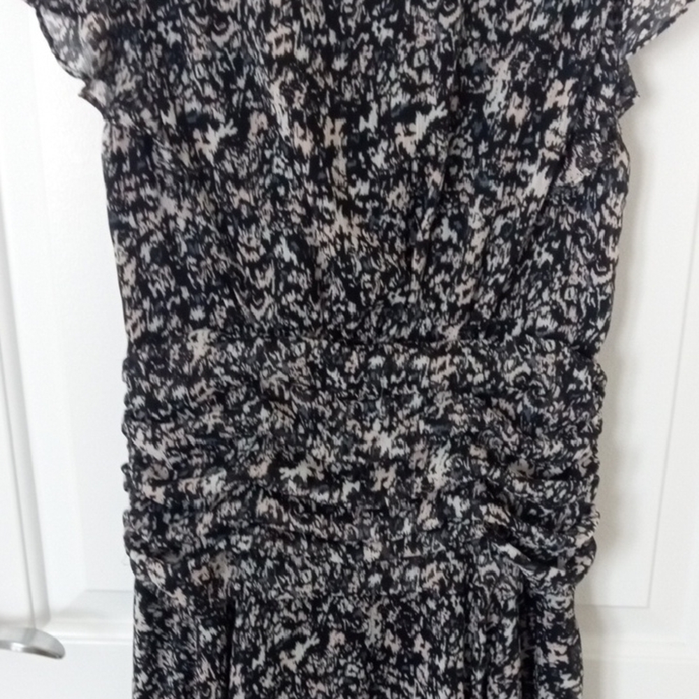 Elegant Black And Multi Color Midi Dress - Picture 11 of 15